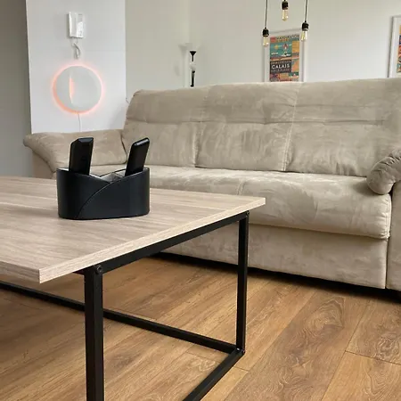 Проживание в семье Le Gambetta Theatre De Кале