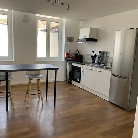 Le Gambetta Theatre De منزل للإقامة